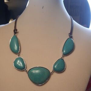 Turquoise Stone Necklace in Blue - Women's Fashion Jewelry